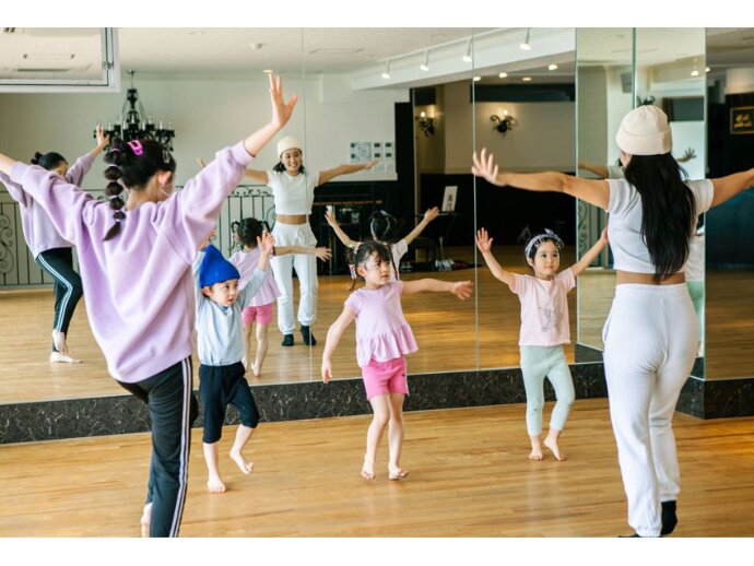 EYS-Kidsダンスアカデミー 池袋立教通りダンススタジオの雰囲気がわかる写真