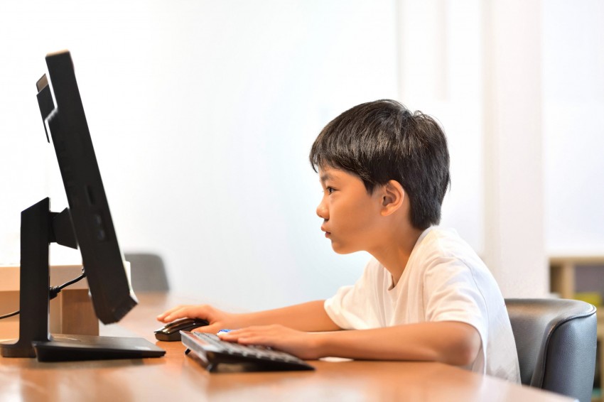 プログラミング・ゲーム好きな子必見！オンライン学童サービス「アルスパーク」の魅力を紹介
