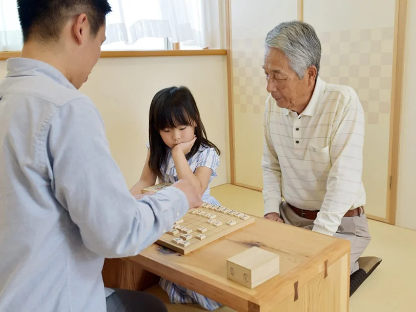 習い事に将棋を選ぶメリットは？子供に身につく力や教室の選び方、月謝の目安を解説