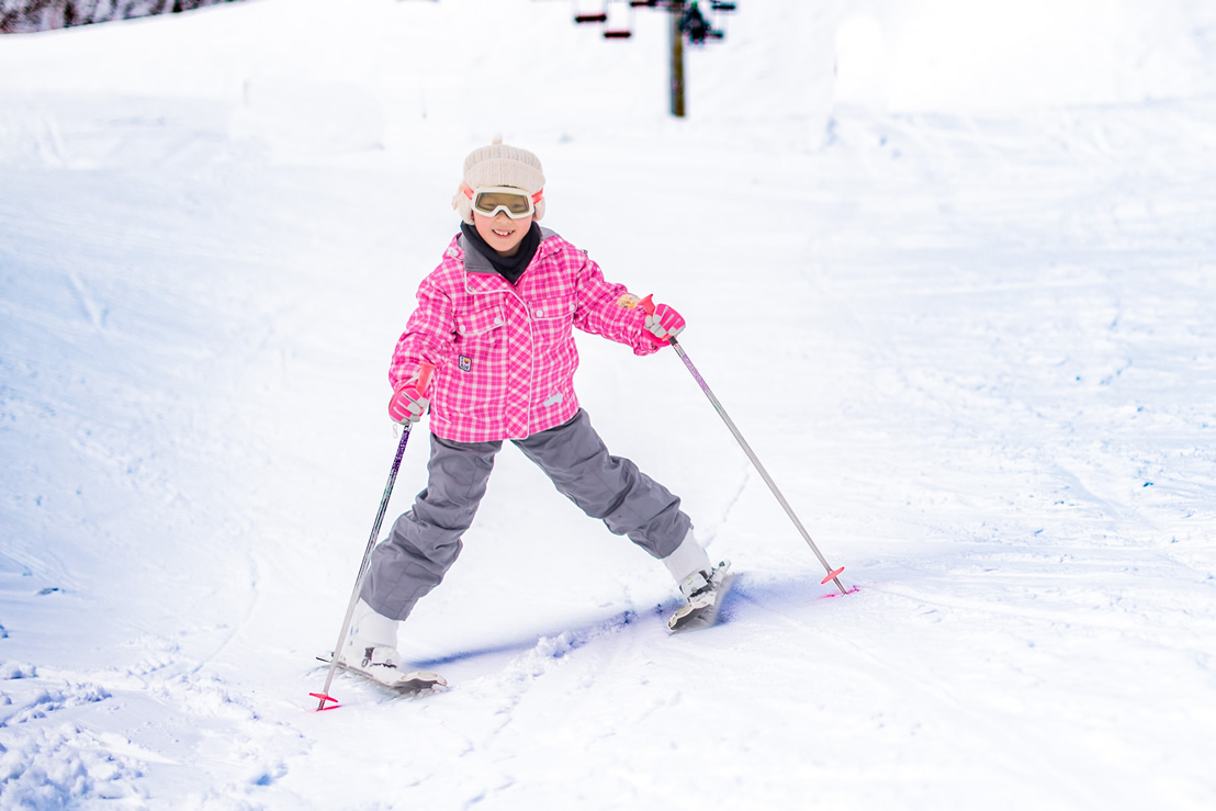 スキー初心者の子供も安心！おすすめジュニアモデルのスキーセット人気