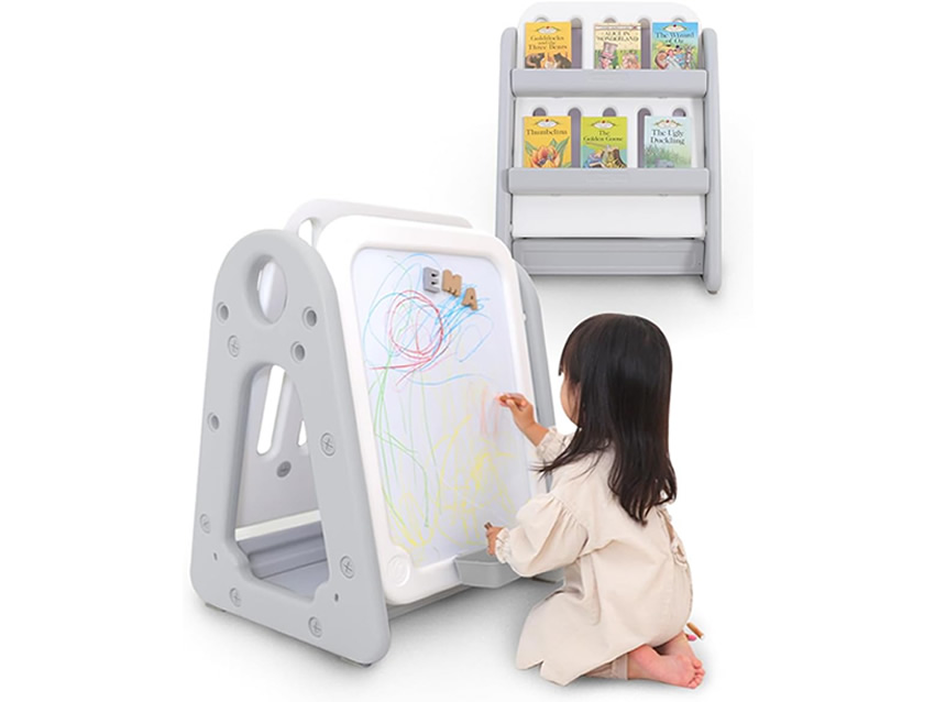 ケラッタ)おえかきボードで絵を描く子供の様子