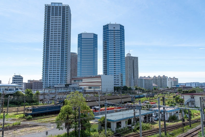 新川崎駅