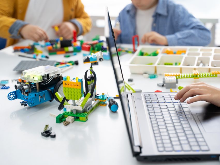 ロボット・プログラミング教室の様子