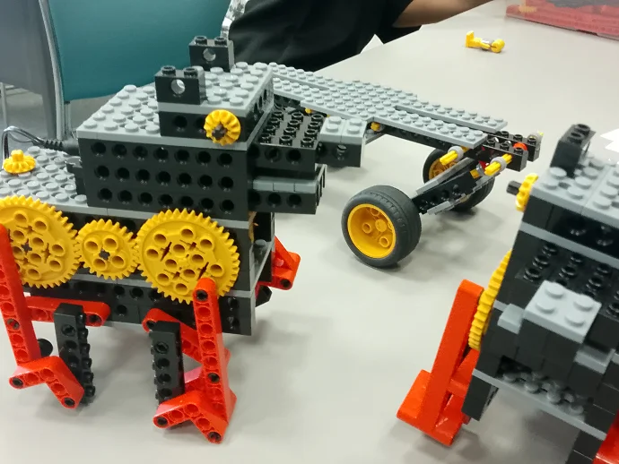 ヒューマンアカデミージュニア ロボット教室 三国教室の雰囲気がわかる写真