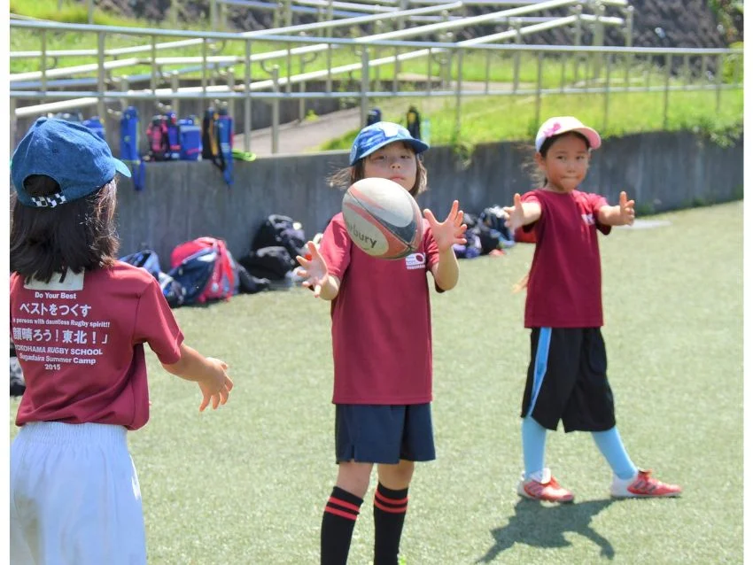 横浜ラグビースクールの複数回参加可能！まずはラグビーに触れてみてください。