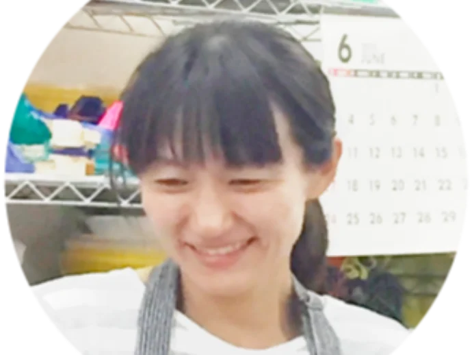 アートゼミこども絵画教室 今教室の先生紹介