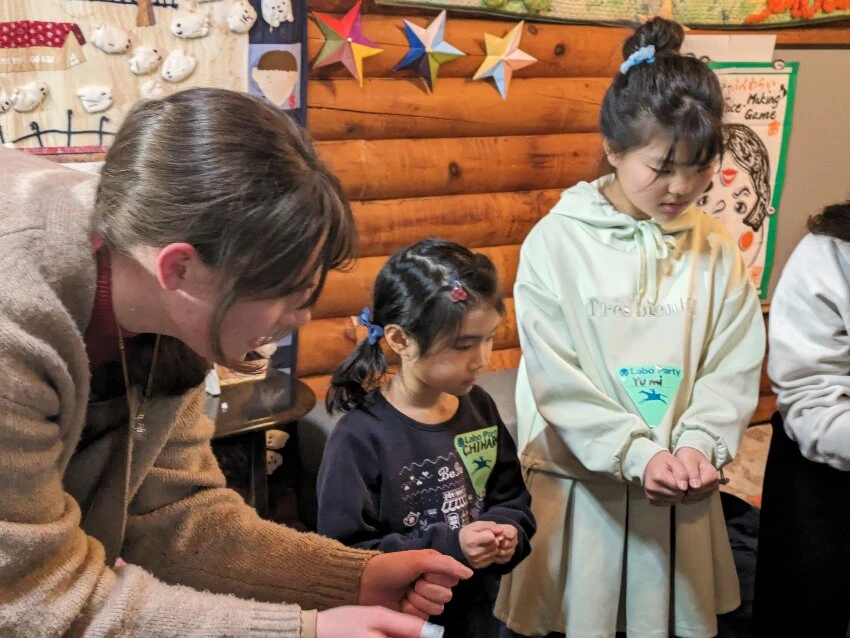 ラボ・パーティ 三木市志染町青山教室(奥野パーティ)の英語絵本のおはなし会とあそばせ歌