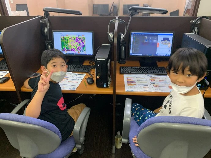 Kidsプログラミングラボ ようご教室の雰囲気がわかる写真