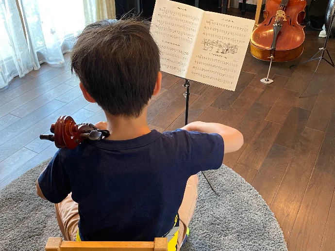 日吉チェロ教室の雰囲気がわかる写真