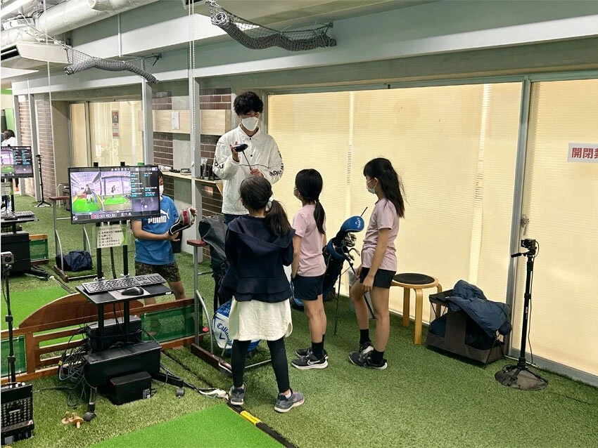 KIDS GOLF by GDO 日吉パームスプリングス練習場レッスンの紹介写真