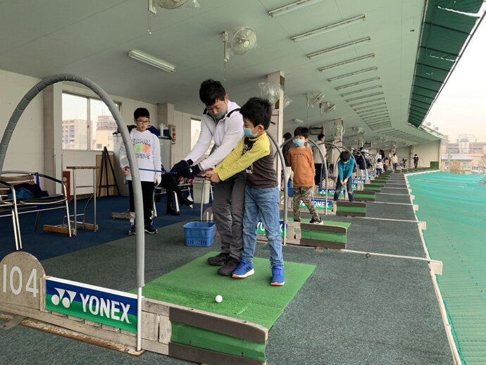 YJGA（ヨネックスジュニアゴルフアカデミー） 東新宿校の雰囲気がわかる写真