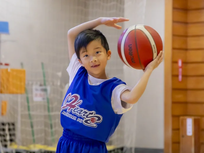 バスケットボールスクール ハーツ 駒ヶ根市第二社会体育館の雰囲気がわかる写真