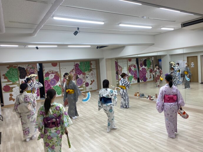 ことのは日本舞踊教室の雰囲気がわかる写真