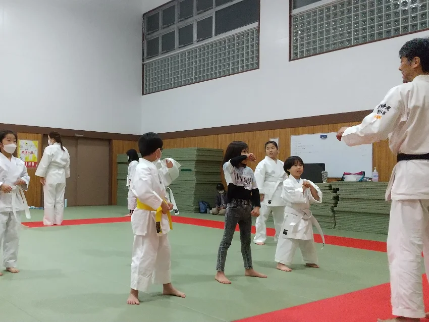 金井空手道場 (日曜日会場)の体験・見学のご案内（無料） ー 要事前連絡