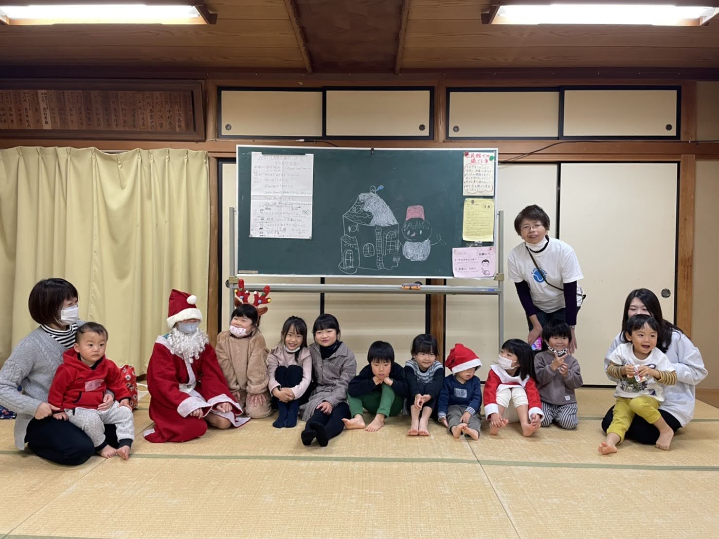 ラボ浅井パーティクリスマス会　12月24日（土）PM2～4 西小坂井集会所