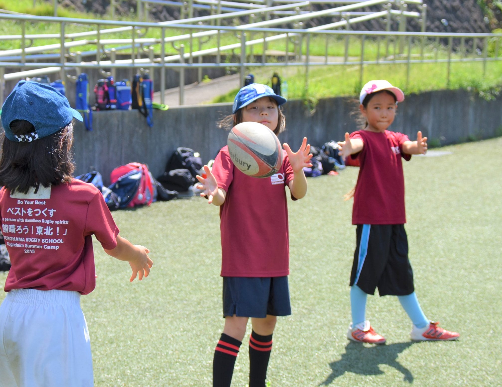 横浜ラグビースクールの複数回参加可能！まずはラグビーに触れてみてください。