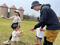 3/30 いちご狩り &  Easter交流会