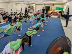 ムーヴ体操クラブ モノレール柴原校